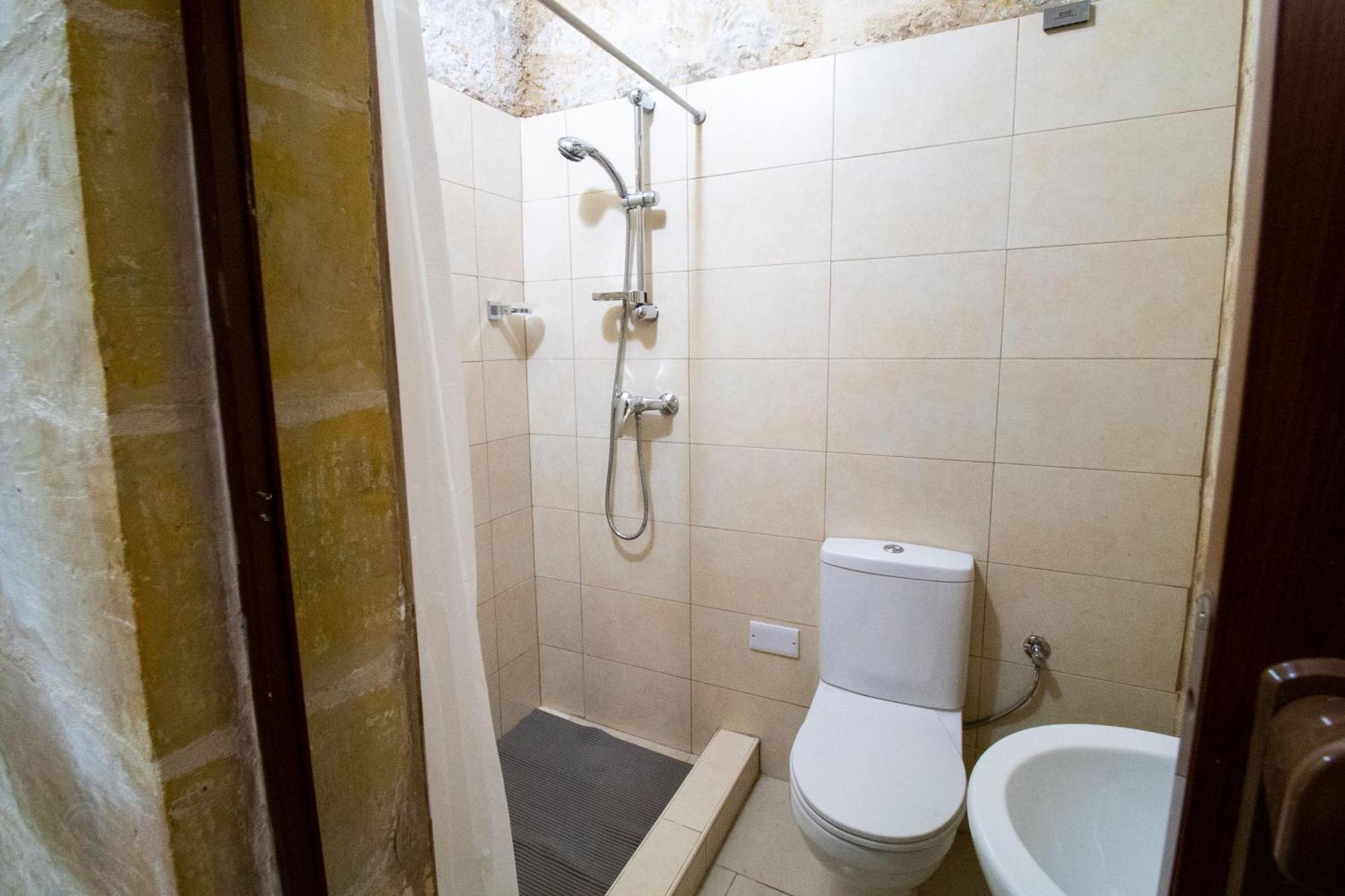 Brant Lodging Sliema Bilik gambar